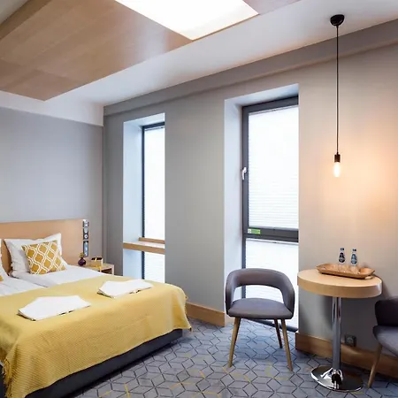 Kamieniec 27 Bed & Breakfast 3*